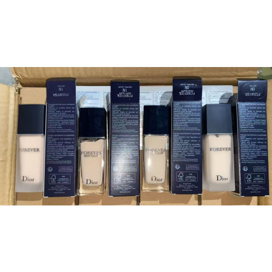 Dior Forever Skin Glow Foundation